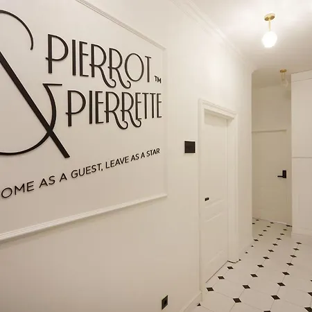 Pierrot & Pierrette Gajeva 6 *