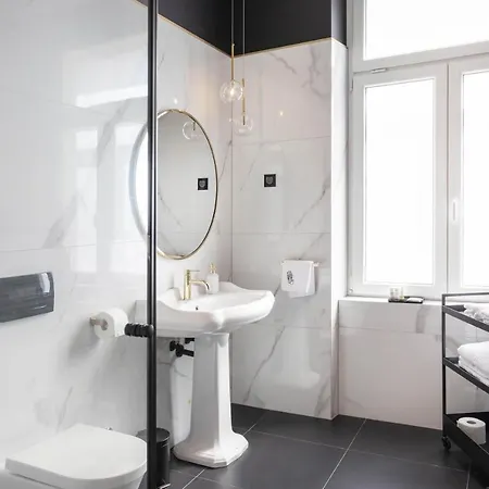 Apartment Pierrot & Pierrette Gajeva 6 *